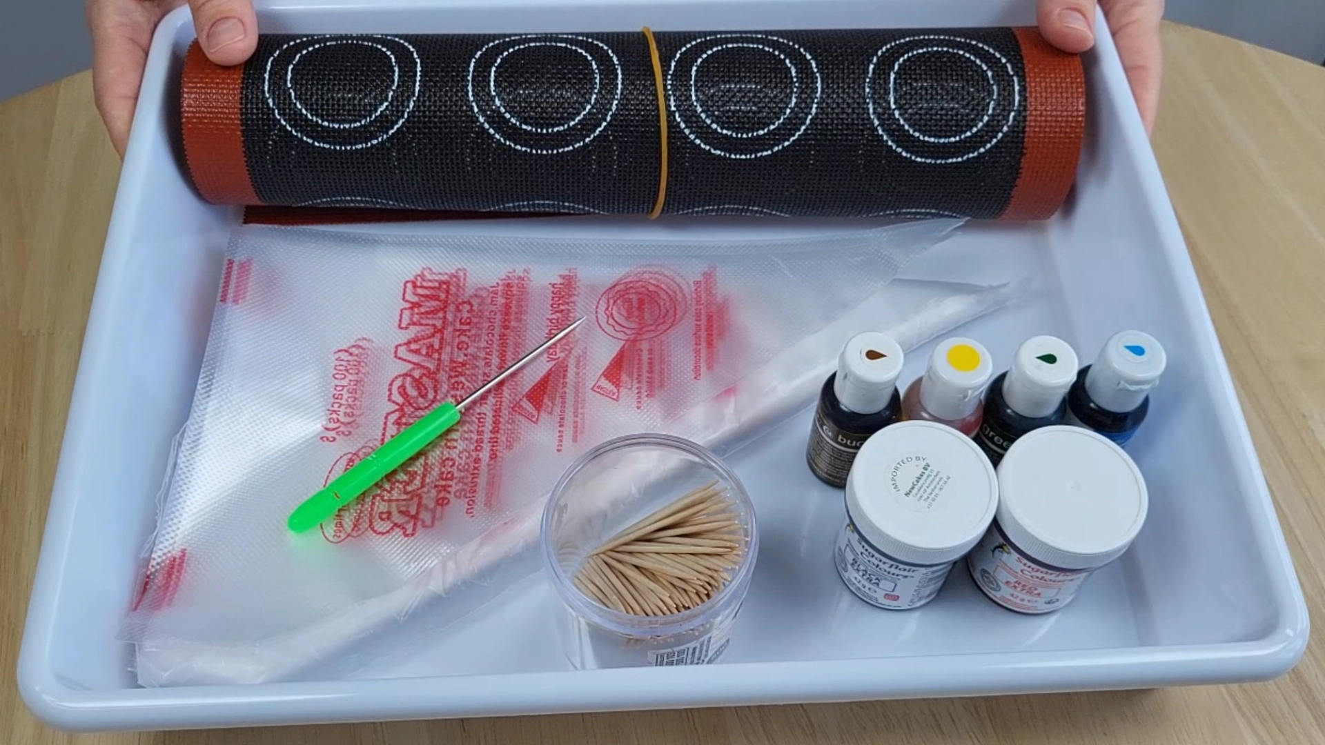 Cookie Decorating Materials for Beginners